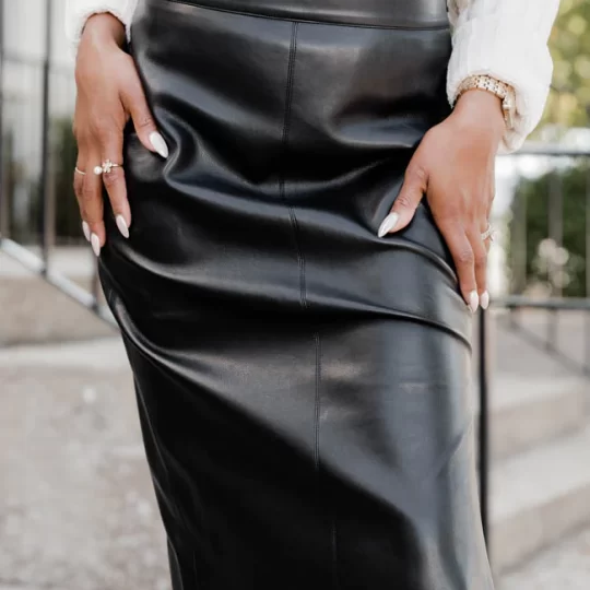 Brilliant Idea Black Faux Leather Midi Skirt